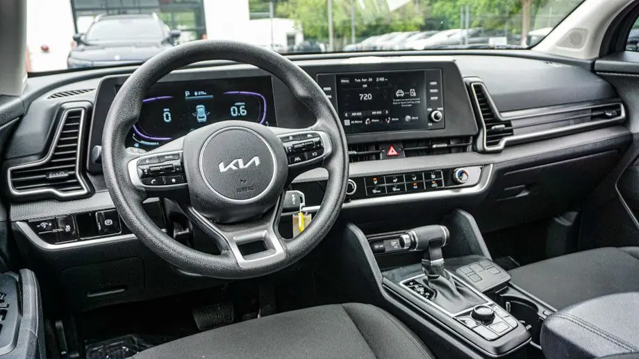 2025 Kia Sportage LX