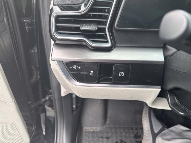 2023 Kia Sportage - $19,300