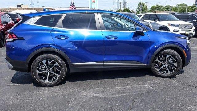 2024 Kia Sportage EX