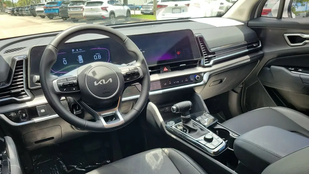 2025 Kia Sportage EX