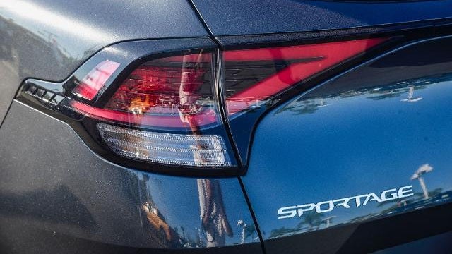 2024 Kia Sportage EX