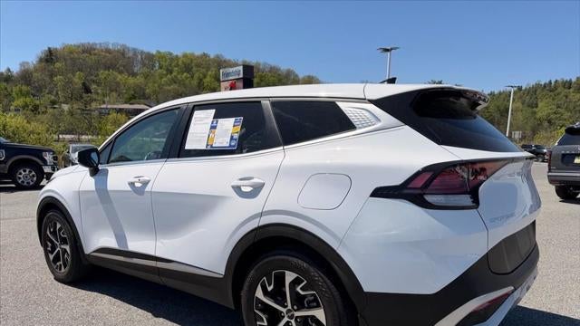 2025 Kia Sportage EX