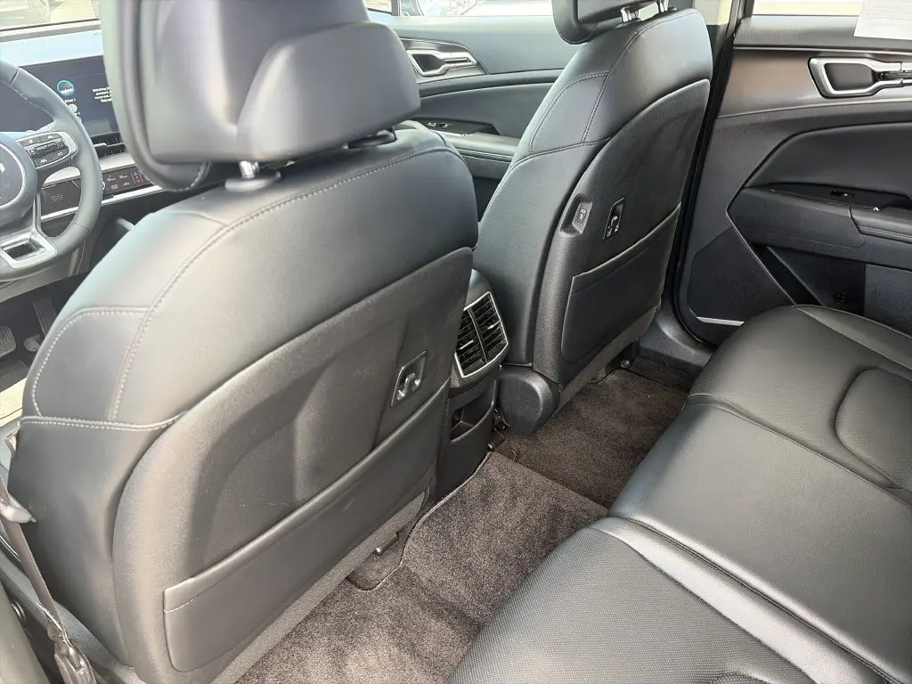 2025 Kia Sportage - $26,910