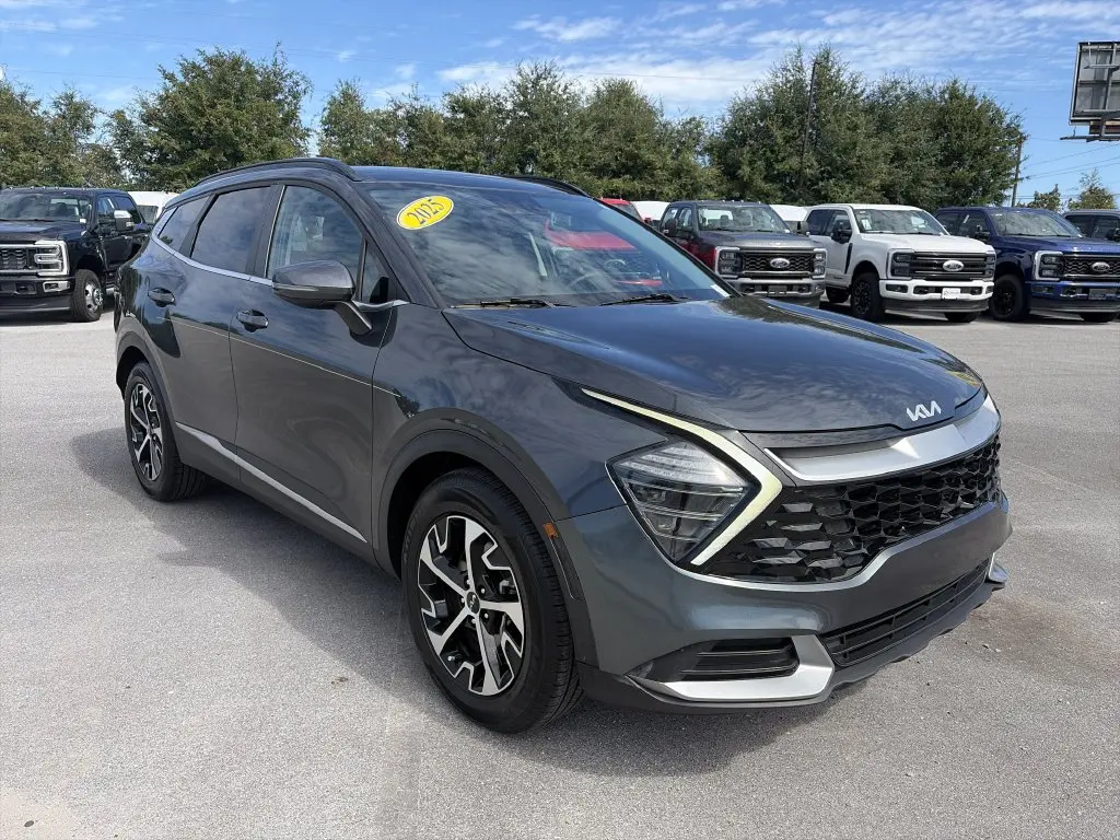2025 Kia Sportage - $26,910