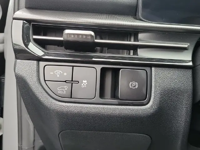 2026 Kia Sportage - $25,590