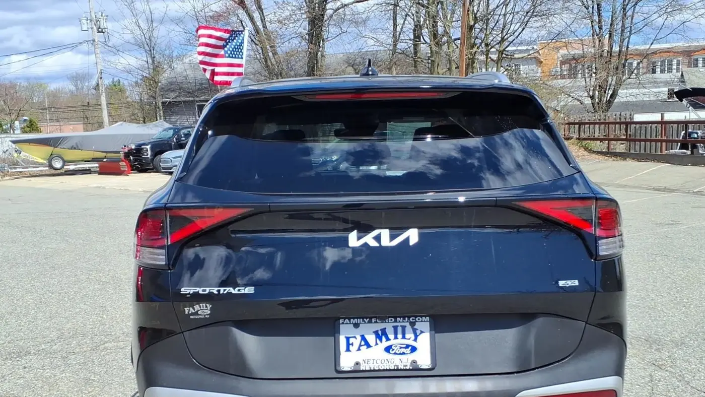 2024 Kia Sportage EX
