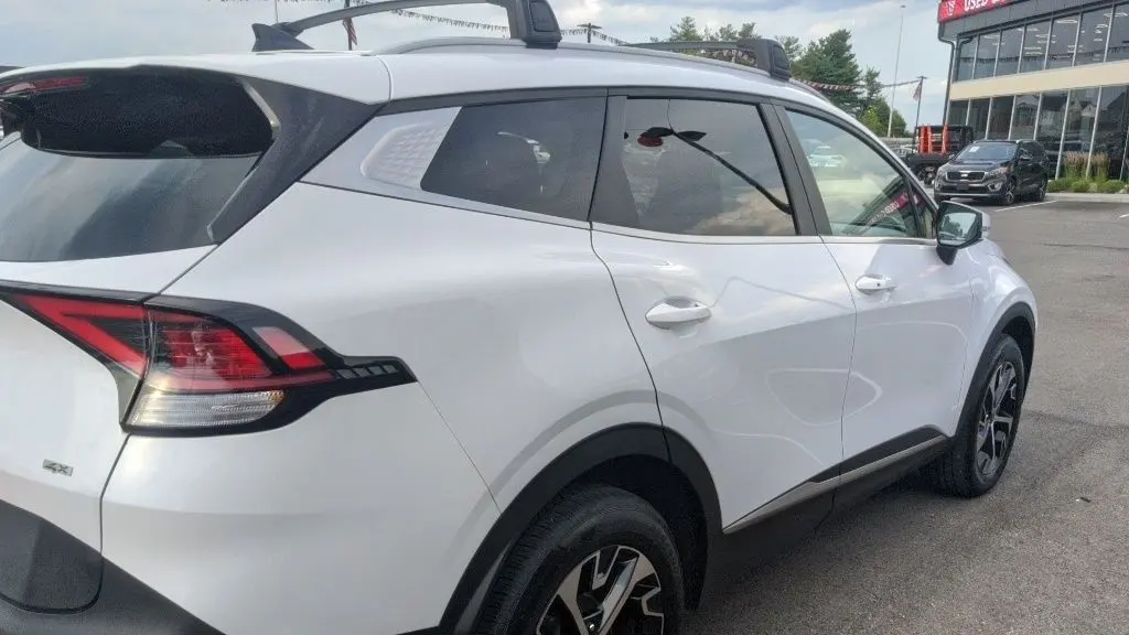 2024 Kia Sportage EX