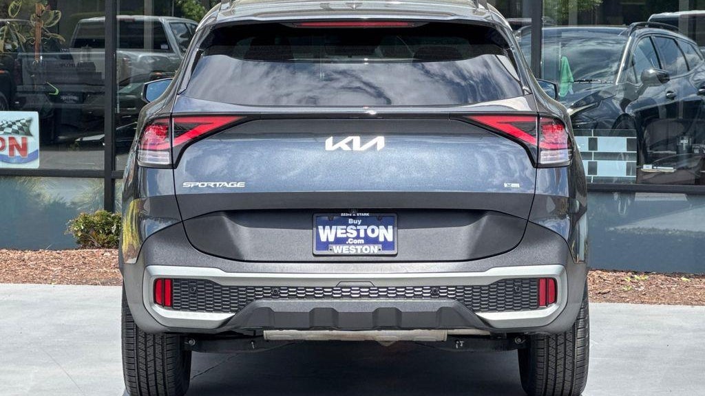 2026 Kia Sportage EX
