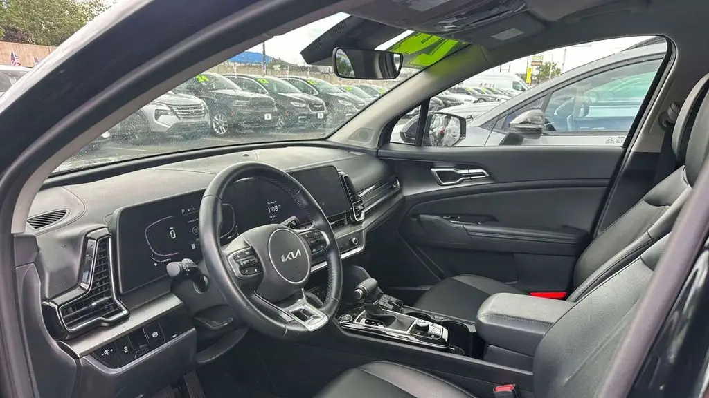 2024 Kia Sportage EX