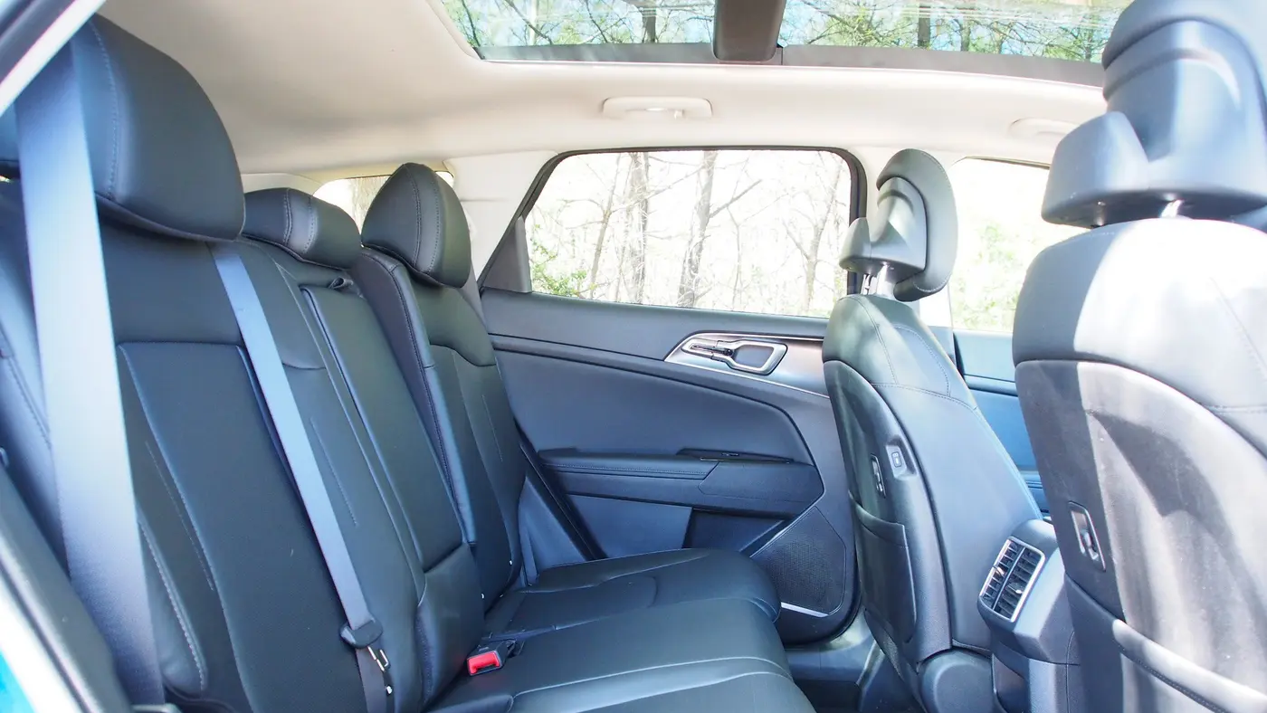 2025 Kia Sportage EX
