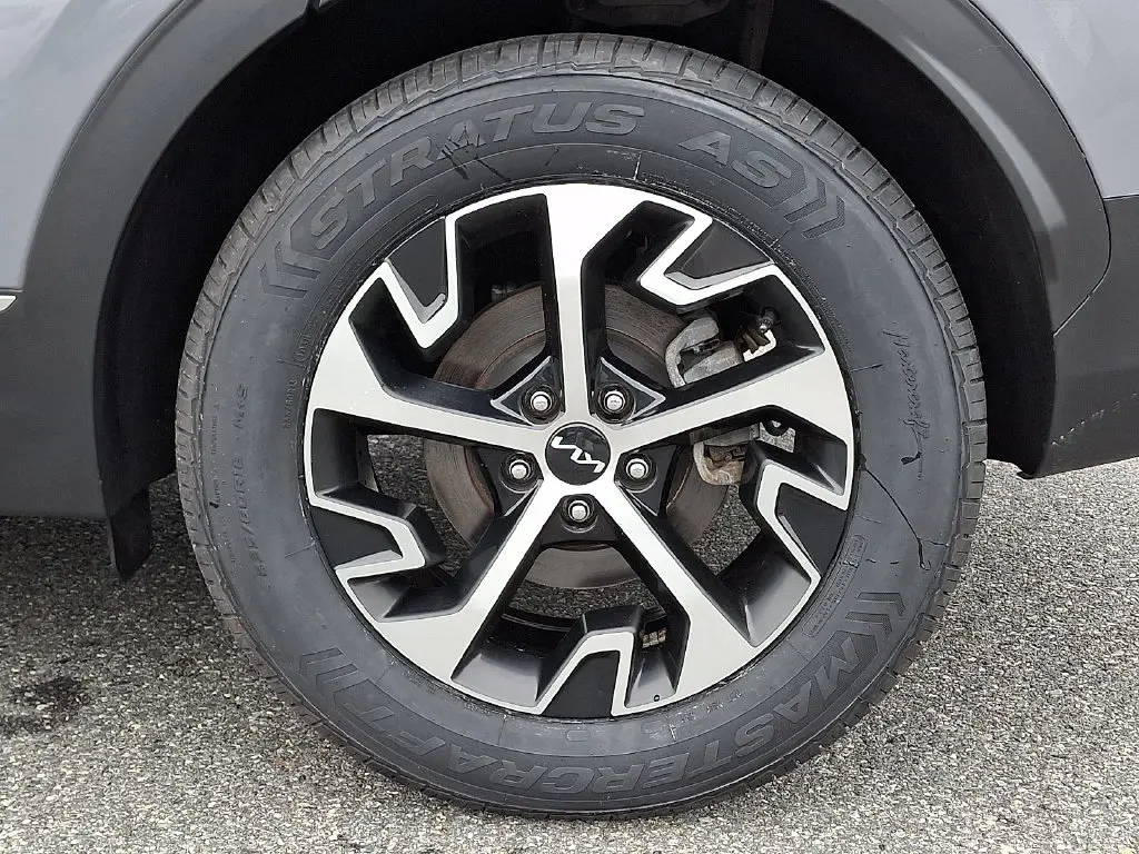 2024 Kia Sportage - $23,700