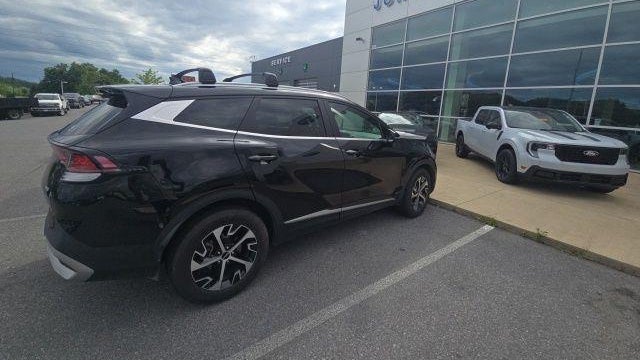 2024 Kia Sportage EX