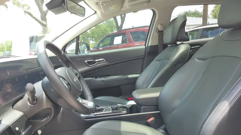 2023 Kia Sportage SX