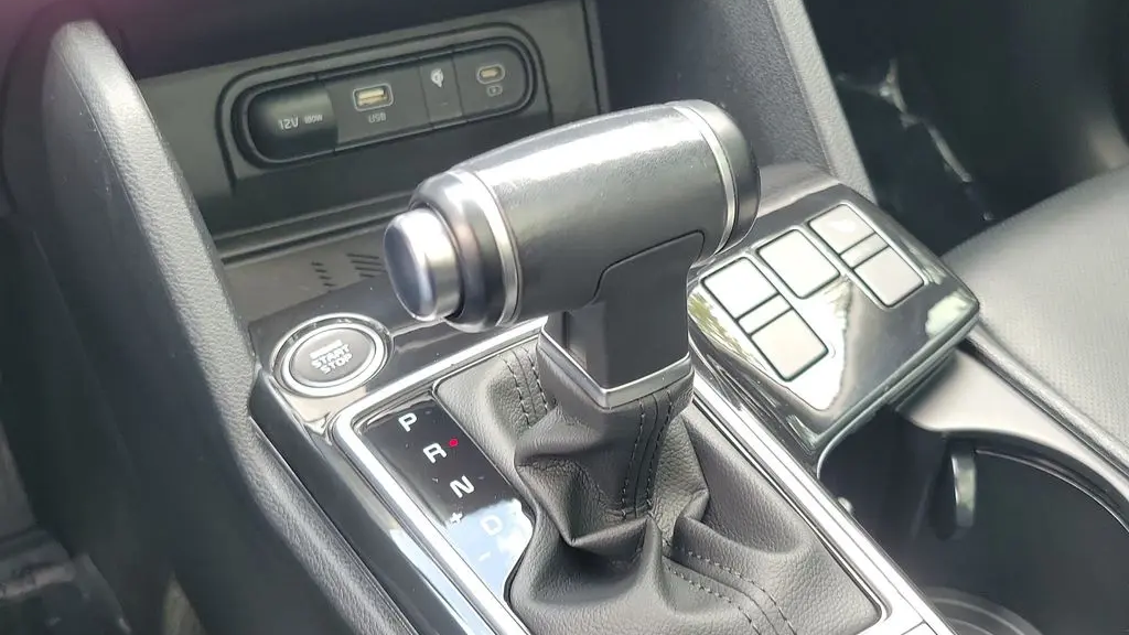 2023 Kia Sportage SX