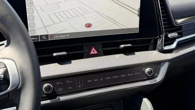 2024 Kia Sportage SX