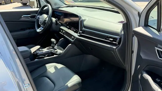 2024 Kia Sportage SX