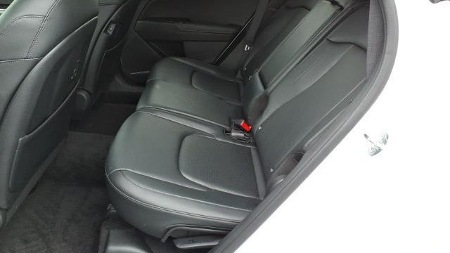 2025 Kia Sportage SX