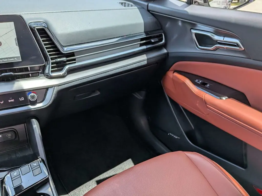 2025 Kia Sportage - $28,975