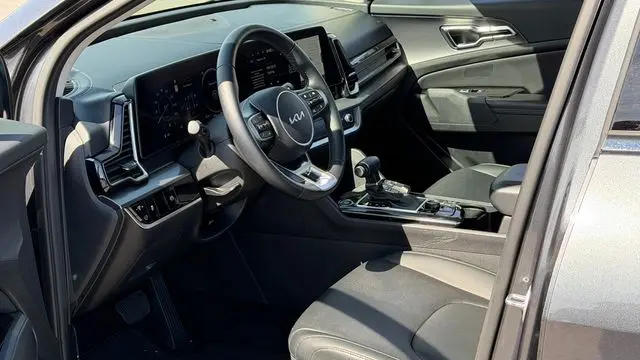 2024 Kia Sportage SX