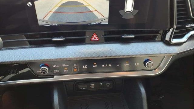 2025 Kia Sportage SX