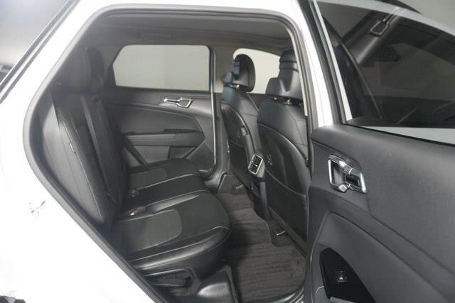 2025 Kia Sportage - $30,000