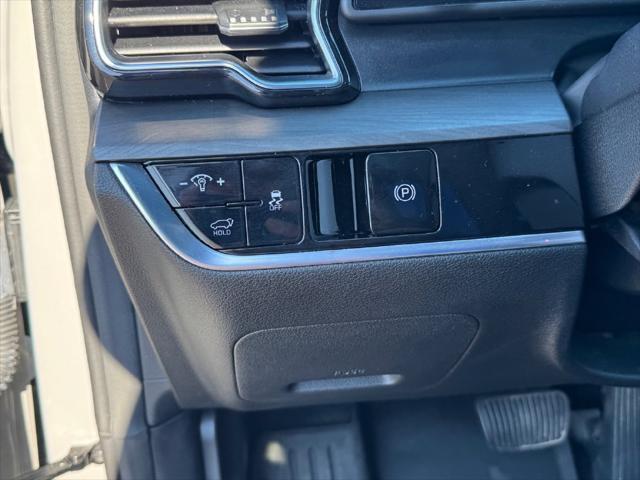 2025 Kia Sportage - $28,444