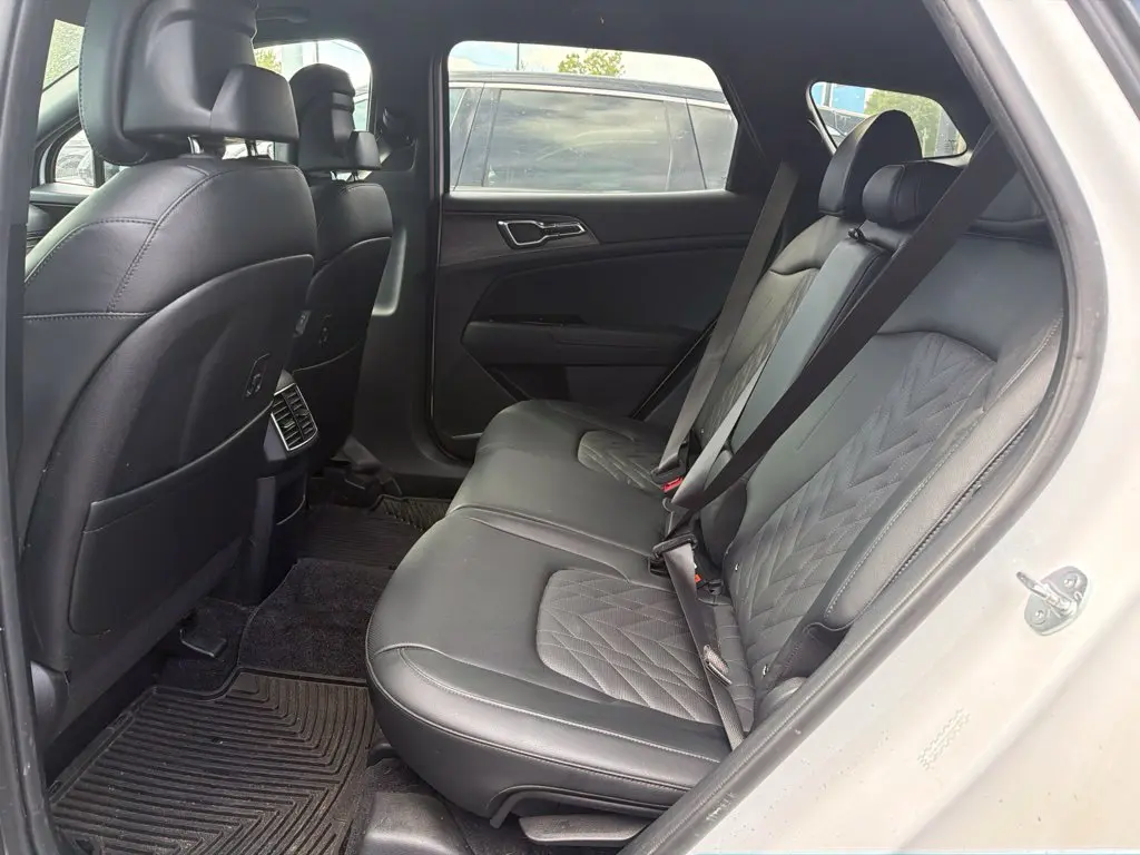 2025 Kia Sportage - $31,897