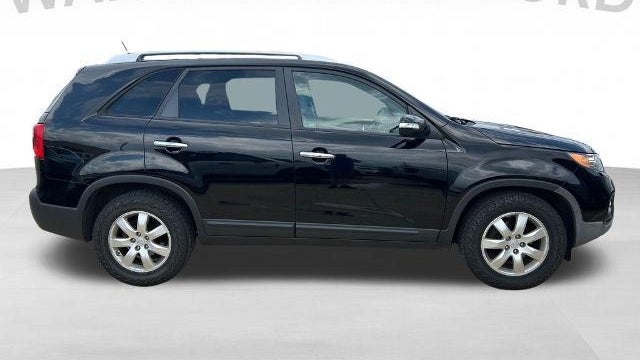 2011 Kia Sorento LX