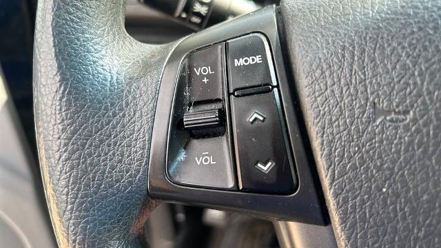 2011 Kia Sorento LX
