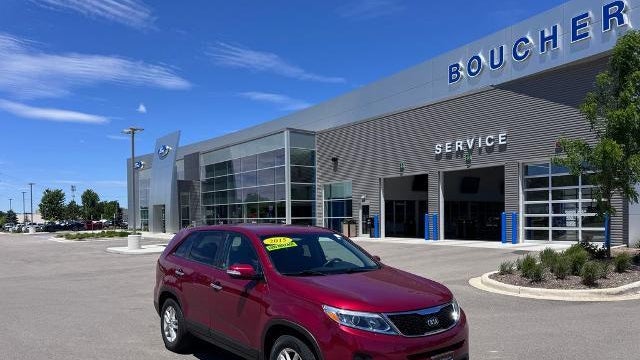 Preowned 2015 Kia Sorento LX for Sale