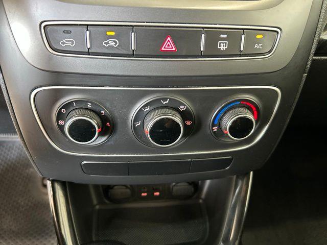 2014 Kia Sorento - $9,400