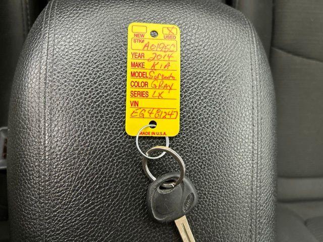 2014 Kia Sorento - $9,400