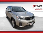 2015 Sorento Thumbnail 1