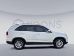 2015 Sorento Thumbnail 6