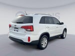 2015 Sorento Thumbnail 5