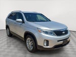 2014 Sorento Thumbnail 1