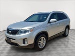 2014 Sorento Thumbnail 3