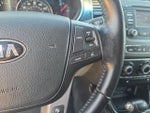2014 Sorento Thumbnail 17