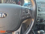 2014 Sorento Thumbnail 17