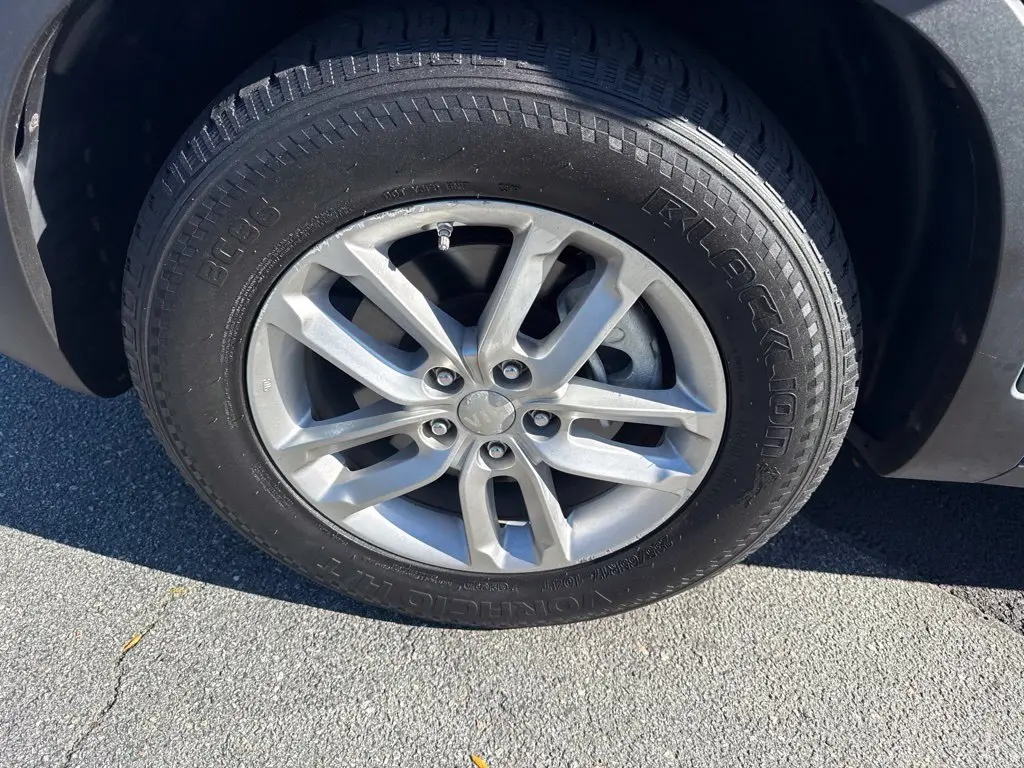 2014 Kia Sorento - $8,702