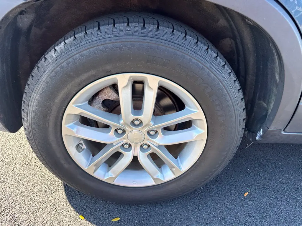 2014 Kia Sorento - $8,702