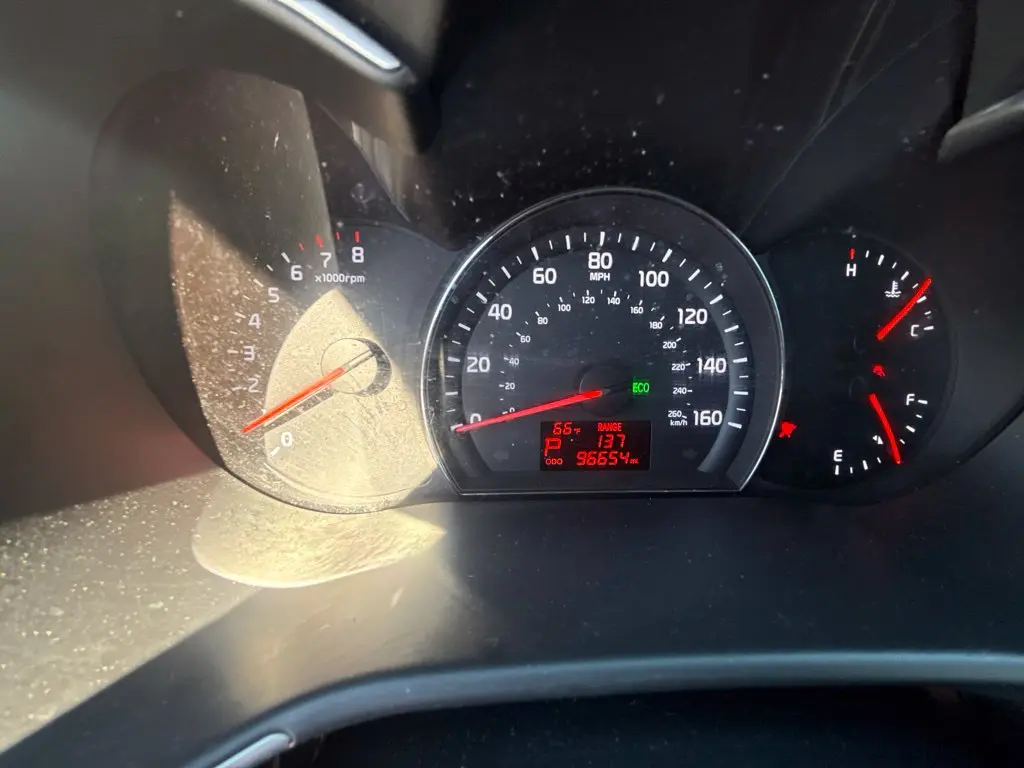 2014 Kia Sorento - $8,702