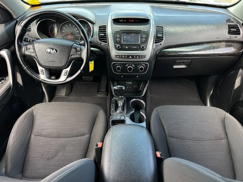 2014 Kia Sorento - $7,205