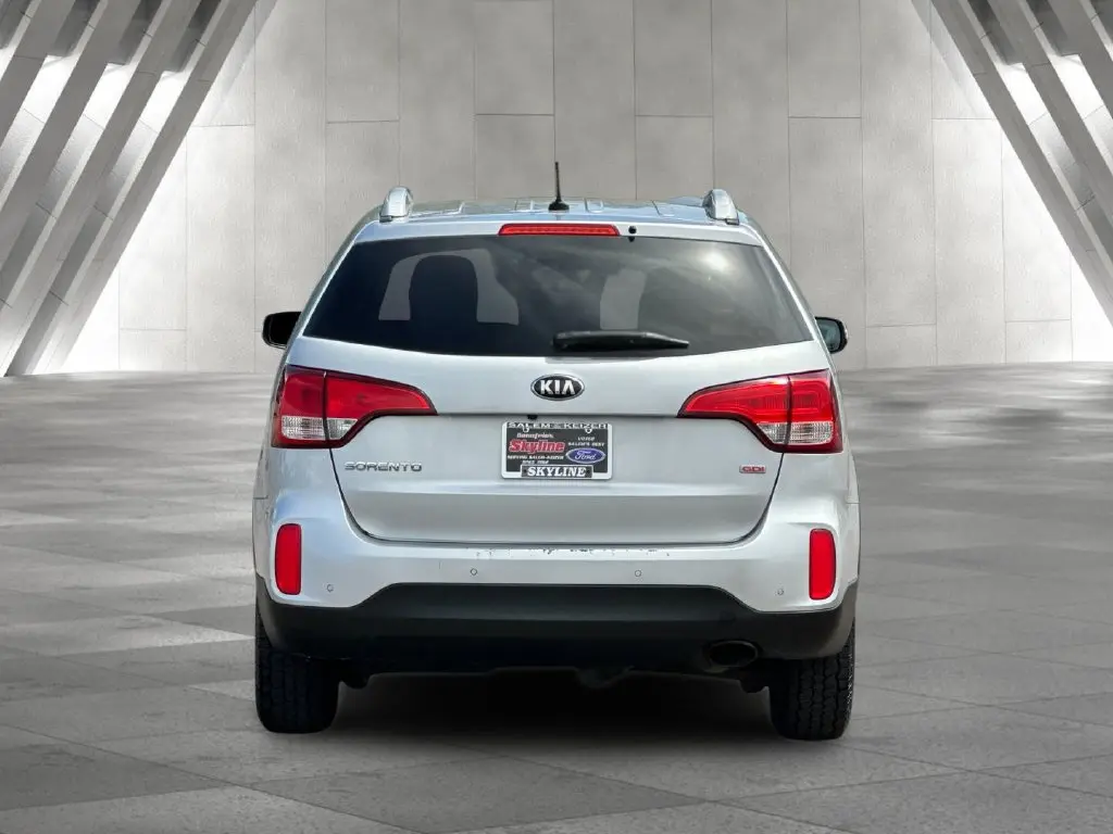2014 Kia Sorento - $7,205
