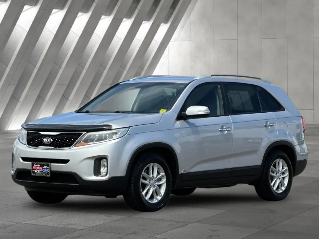2014 Kia Sorento - $7,205