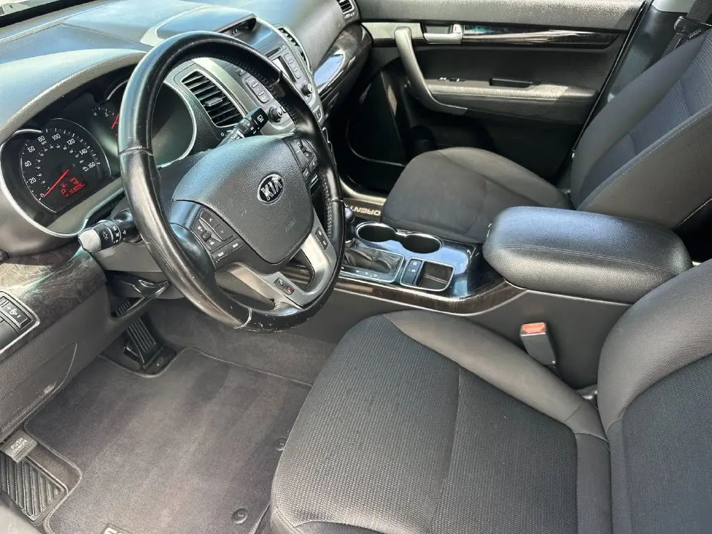 2014 Kia Sorento - $7,205