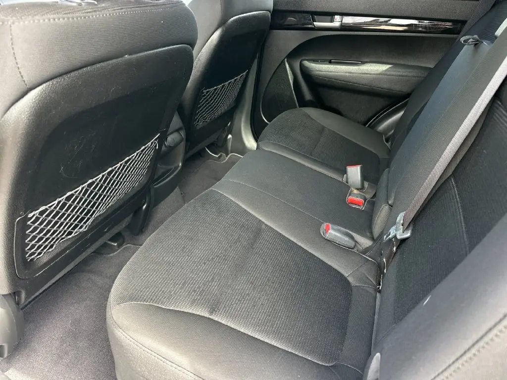 2014 Kia Sorento - $7,205
