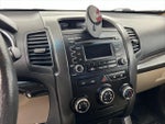 2011 Sorento Thumbnail 16