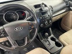 2011 Sorento Thumbnail 19
