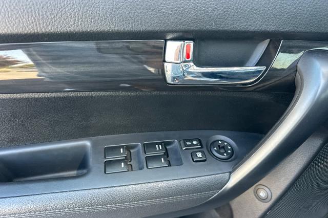 2013 Kia Sorento - $9,750